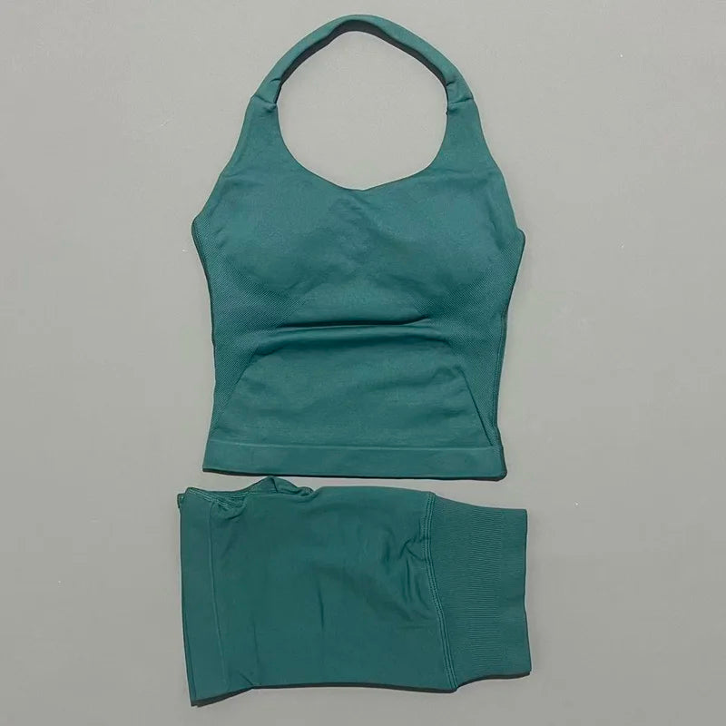 Women Seamless Gym Set 2Pcs Halter Neck Sports Crop Top High Waist Scrunch Butt Shorts Workout Fitness Yoga Tracksuit Sportswear