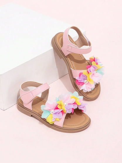 Cute Girls Sandals 2026 New Soft Hook & Loop Beige Kids Princess Shoes Casual Sandals Cute Children Shoes Non-slip