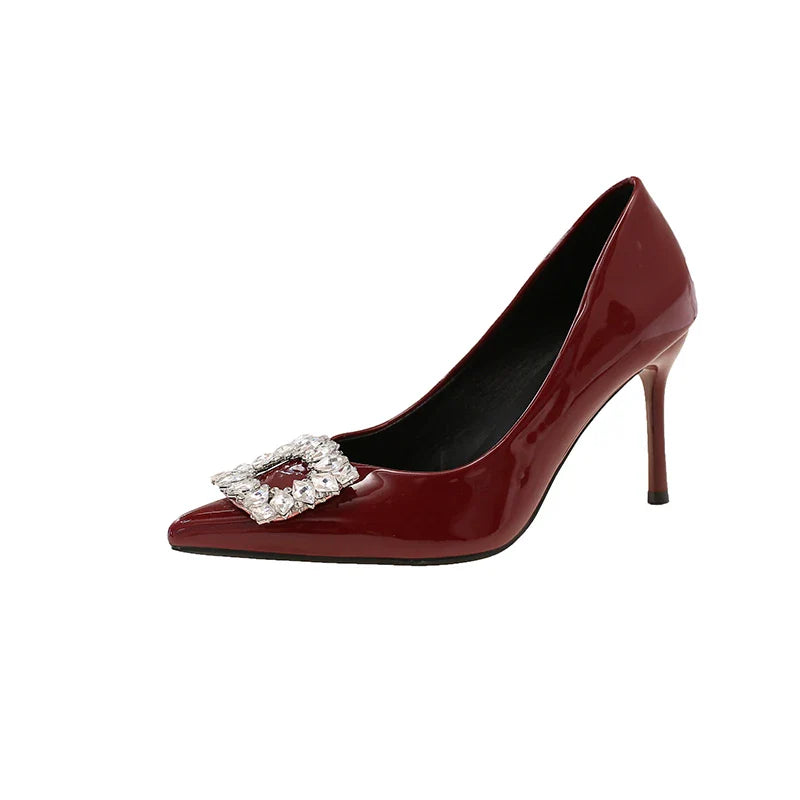 Sapatos femininos 2025 Outono Moda Nova Sexy Banquete Salto Alto - Fivela Quadrada de Cristal Confortável para usar com Vestido Bico Fino