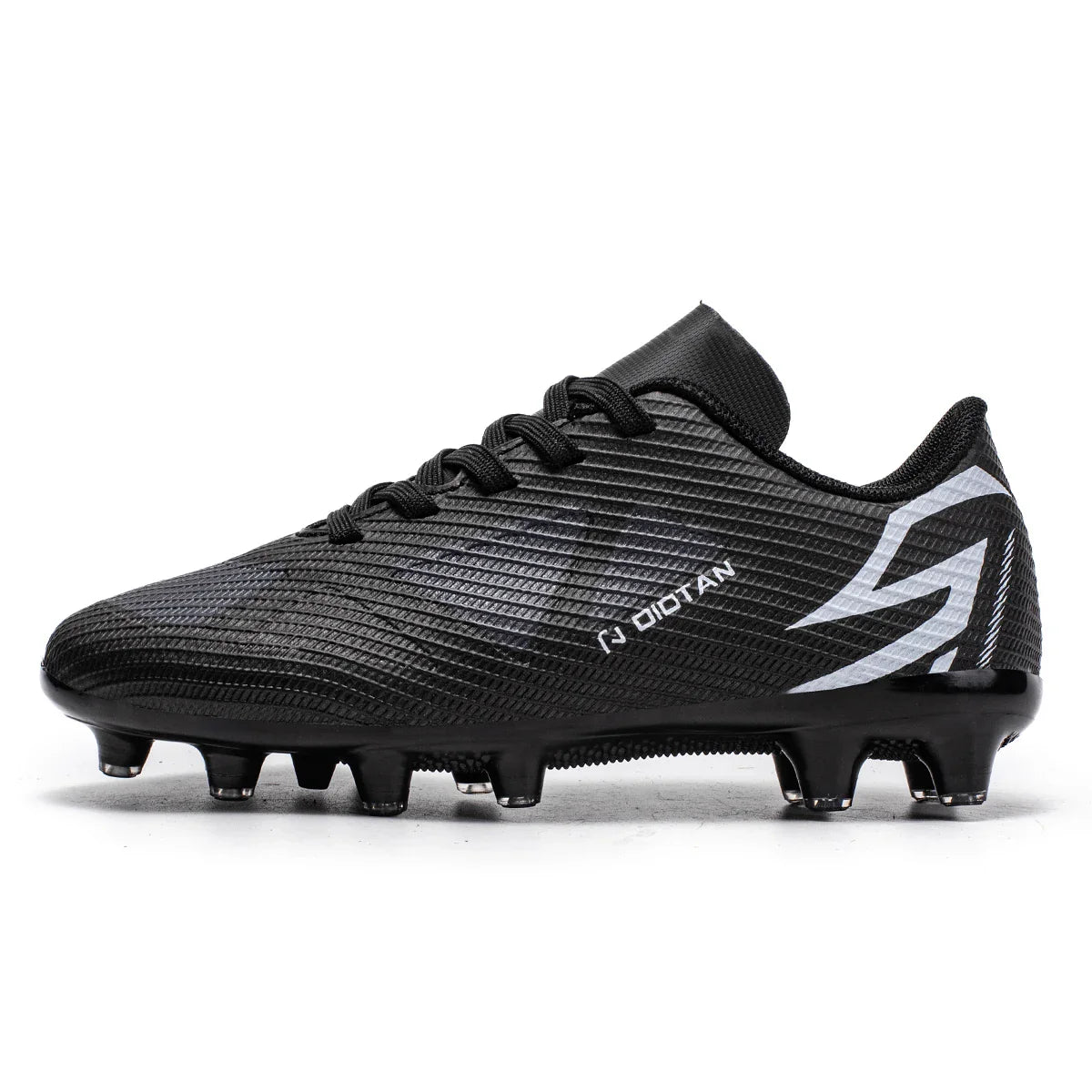 Personalized and fashionable children's sports football shoes, comfortable and breathable indoor and outdoor sports shoes