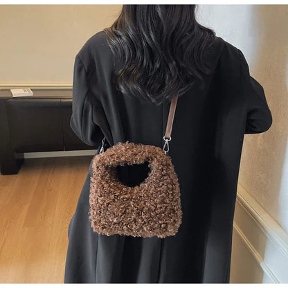 Plush Sweet Shoulder Bags for Women Cute Autumn and Winter 2025 New Versatile Fashion Large Capacity Women's Handbags