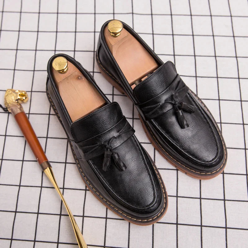 Classic Men's Dress Shoes High Quality Casual Business Leather Shoes For Men Loafers Formal Office Leather Tassel Social Shoes