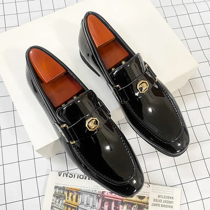 Novos Mocassins Pretos Masculinos Slip-On Bico Redondo Sapatos Sociais Masculinos Frete Grátis Sapatos de Casamento para Homens Tamanhos 38-47