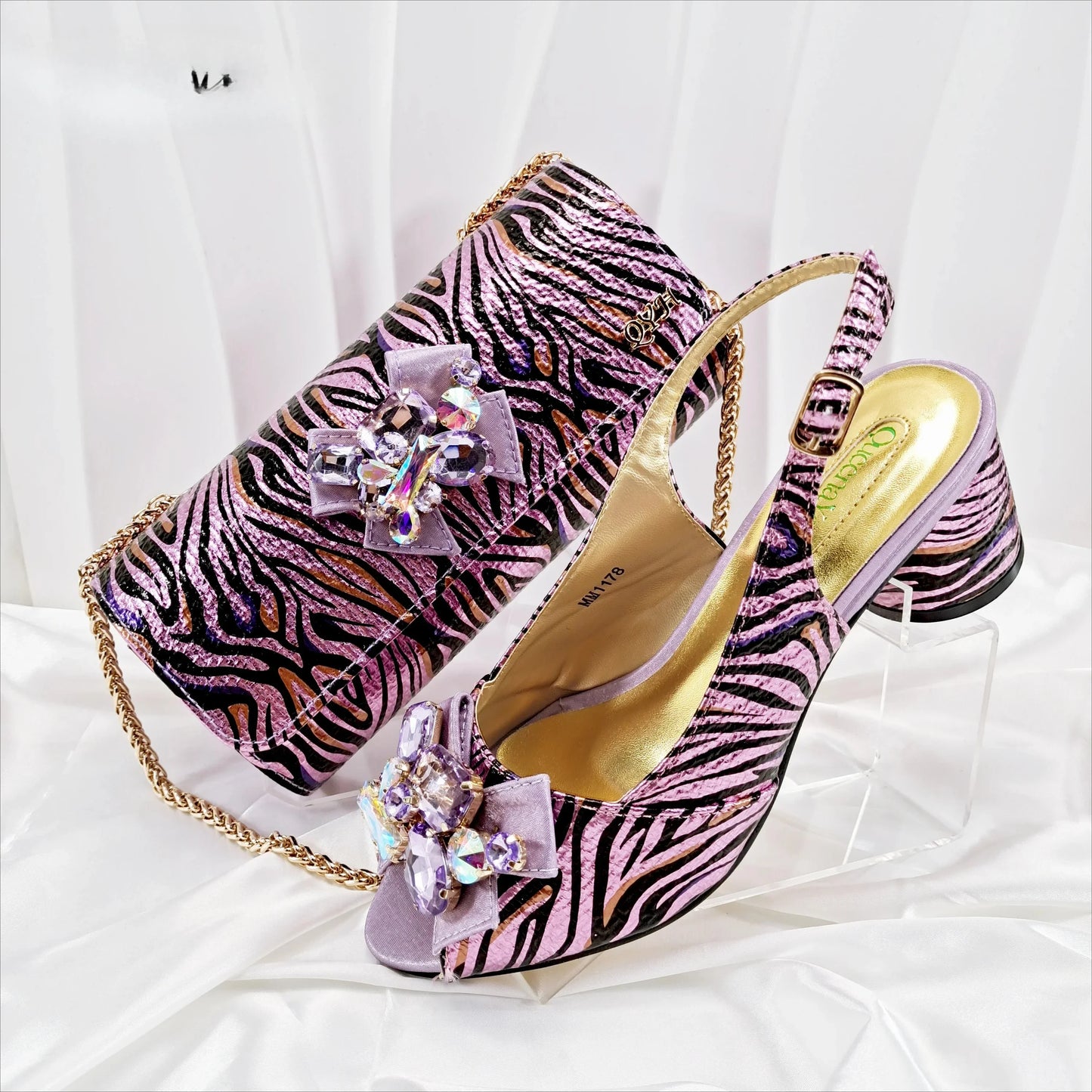Fashion Women Elegant Gold High Heel Shoe and Matching Bag Set with Rhinestone Accents Stylish Peep Toe Design for Party