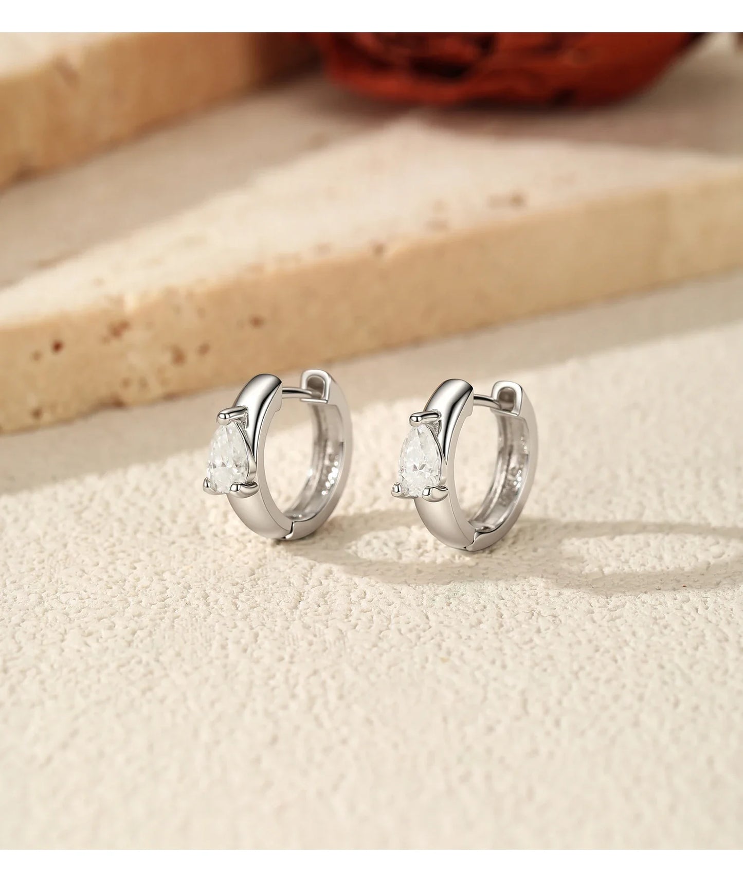 Water Drop D Color Moissanite Neutral Ear Buckle 925 Sterling Sliver Sparkling Hoop Earrings For Women Fine Jewelry