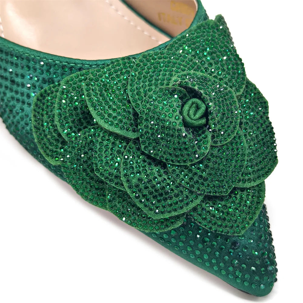 Fashion Ladies Evening Shoes And Bags Paired With Handmade Petal Wine Color Pointed Toe Mid-Heel Nigerian Women Party Shoes