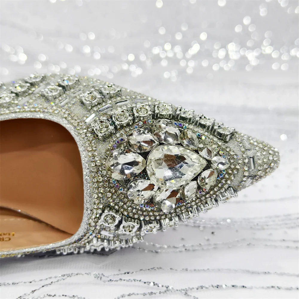 Elegant Fruit Green Women's Green Heels and Rhinestone Handbag Set - Italian Design for Weddings and Parties