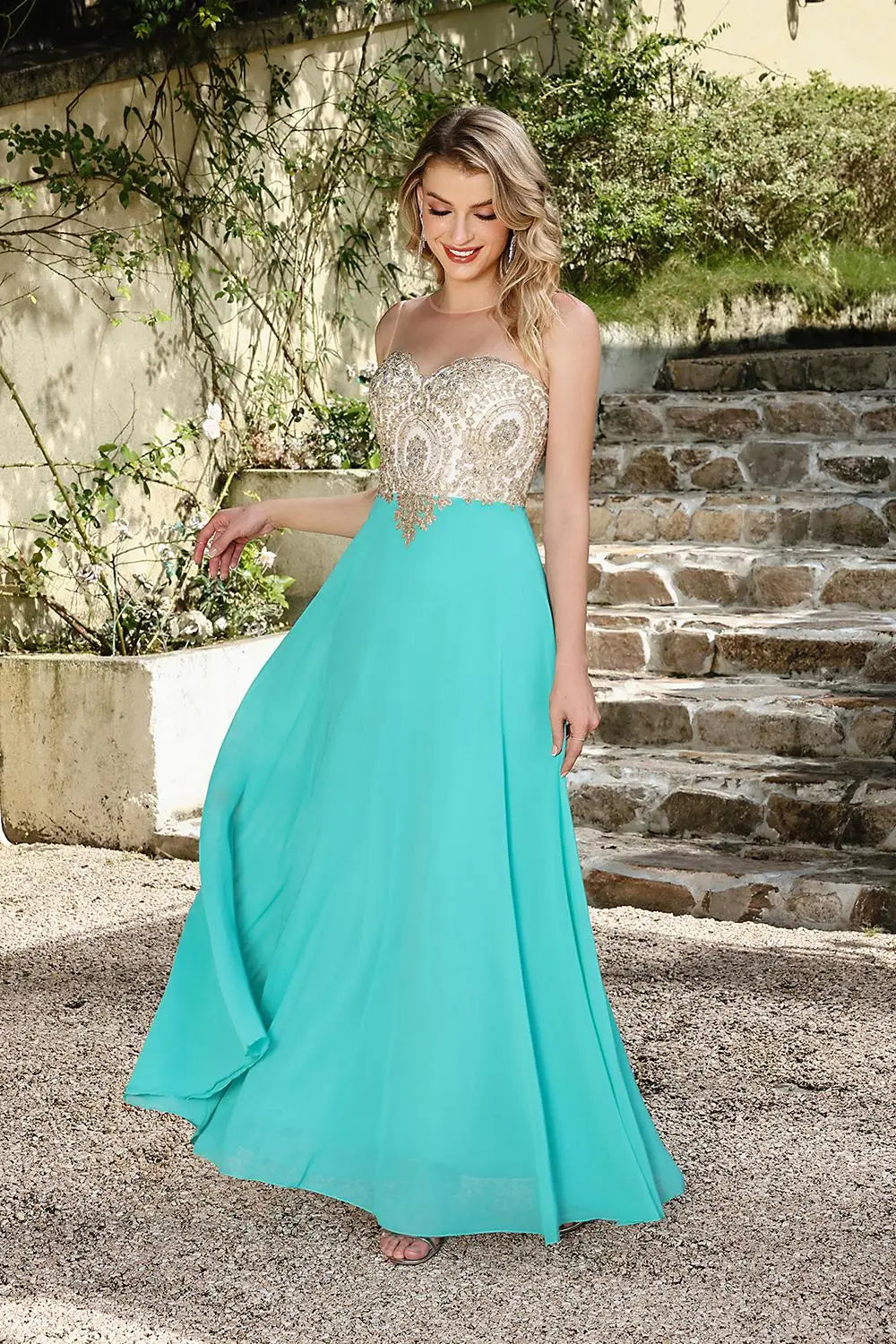 Elegant Sweetheart Prom Dress with Gold Embroidered Bodice & Flowing Chiffon Skirt for Homecoming & Formal Events
