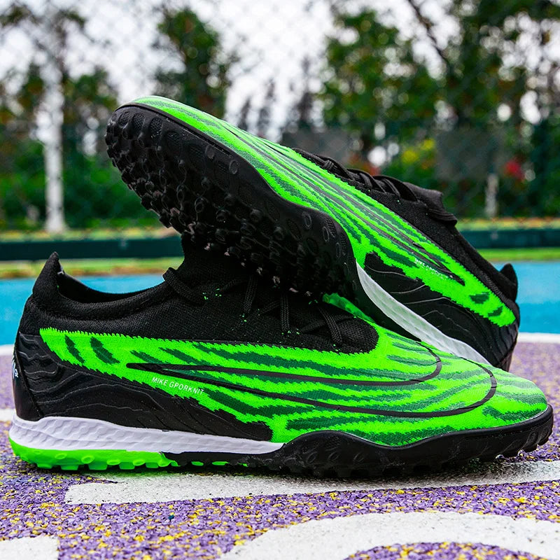 Men Training Football Boots Non-Slip Soccer Shoes Outdoor Cleats Futsal Breathable Sneakers Unisex Comfortable FG/TF Ultralight