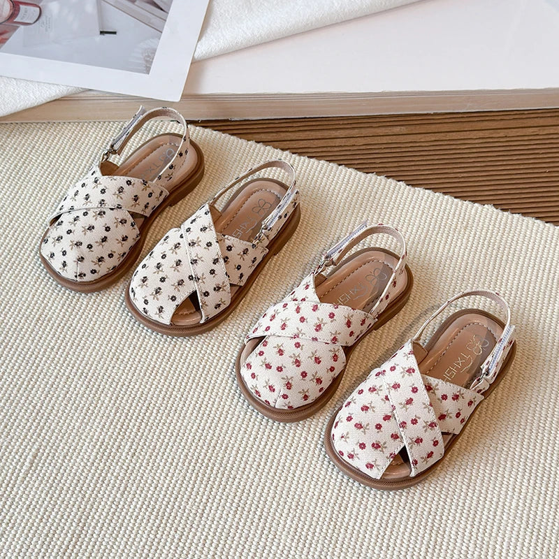 Girls Princess Floral Sandals New Summer Cross Strap Children Beach Shoes Non-Slip Breathable Kids Flat Sandals School Perform