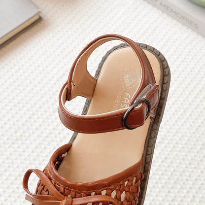 Kids Summer Casual Sandals Sweet Bow Girls Woven Flat Shoes Non-slip Children's Hollow-out Beach Sandals for School Daily Wear