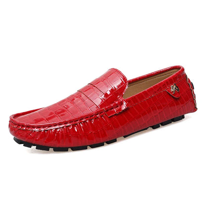 Patent Leather Beanie Shoes for Men 2025 New Spring and Summer Large Size Patent Leather Casual British Leather Shoes for Women Slip-On Slip-On Shoes