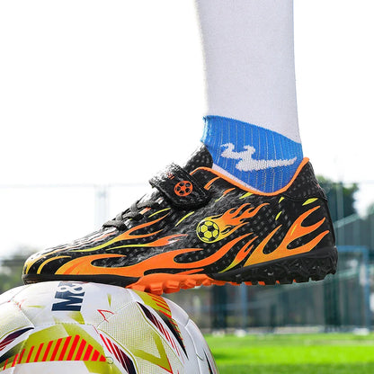 Children Football Boots Anti-slip Soccer Shoes Low-top Boy Ultralight Kid's High Quality Outdoor Grass Training Soccer Sneakers