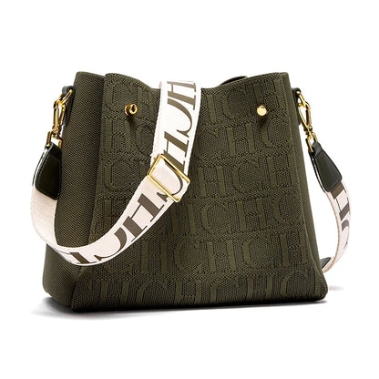 Women's Shoulder Bag New Magnetic Buckle Khaki Shoulder Bag Large Capacity