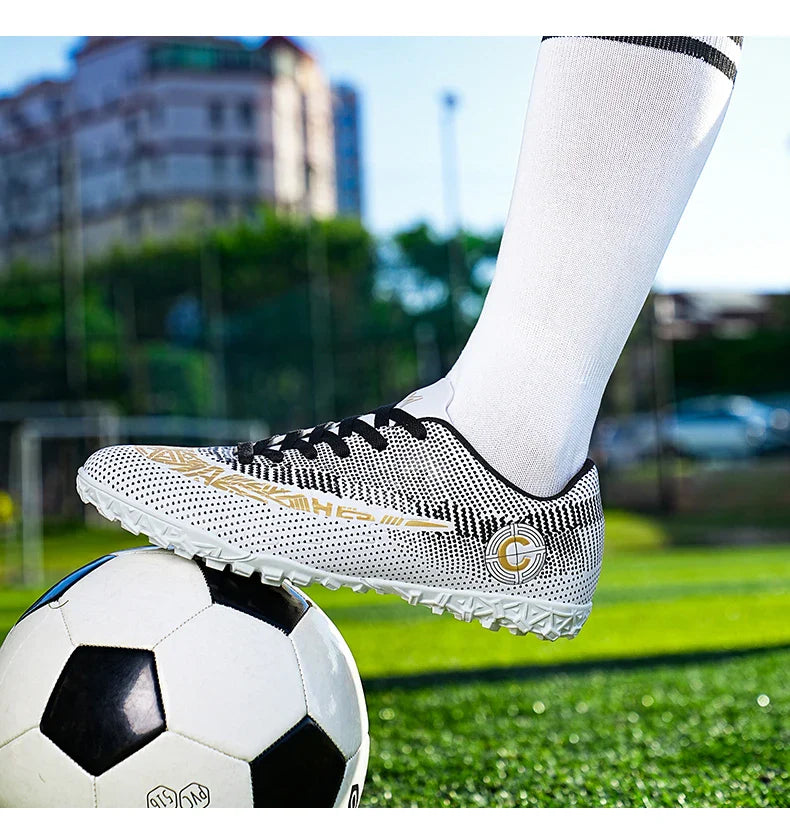 Large Size FG/TF High Quality Mens Soccer Shoes Non-Slip Turf Soccer Cleats for Kids Training Football Boots Chuteira Campo 48