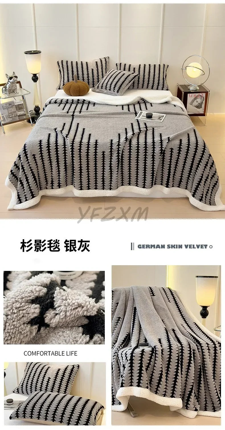 Super Thick and Warm Flannel Blanket Super Soft Fluffy Queen Size Bed Blanket Cozy Skin-friendly Multifunctional Nap Blanket