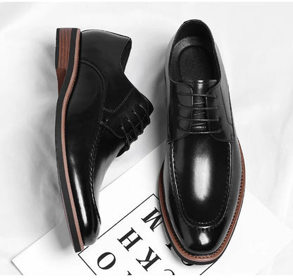Fashion Designer's New Gentleman's Brown and Black Lace-up Men's Formal Leather Shoes