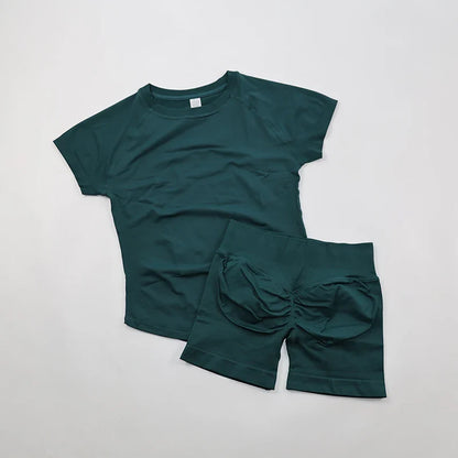 Seamless Yoga Set Fitted Workout Clothes Woman Gym Wear Short Sleeve Top Shirt Scrunch Booty Gym Shorts 2 Piece Sports Suits
