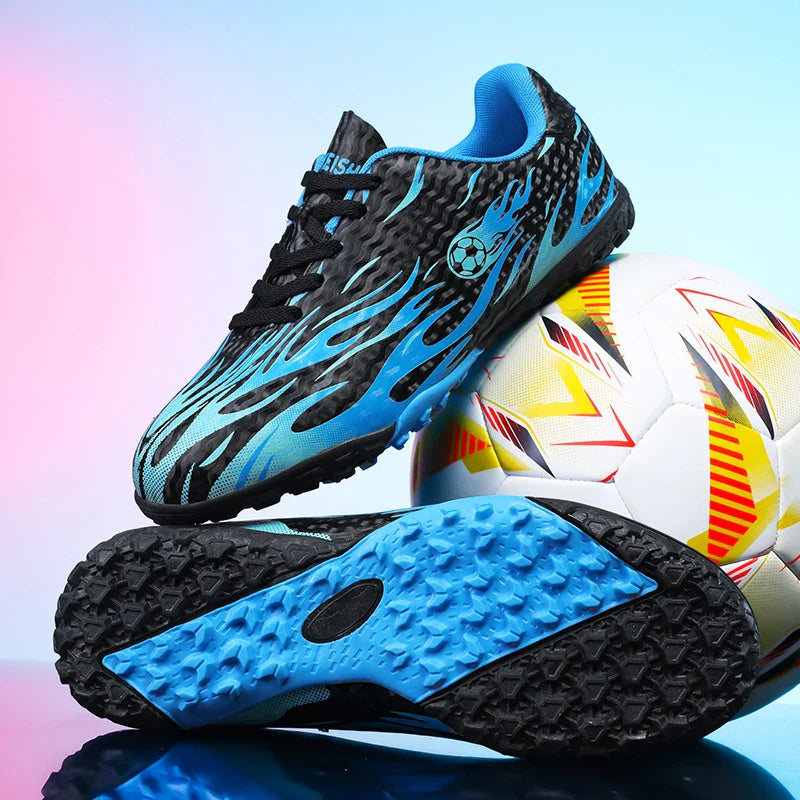 New Kid Match Boys Professional Football Boots Sneakers Soccer Shoes Comfortable Outdoor Match Non-Slip Sports Shoes Unisex