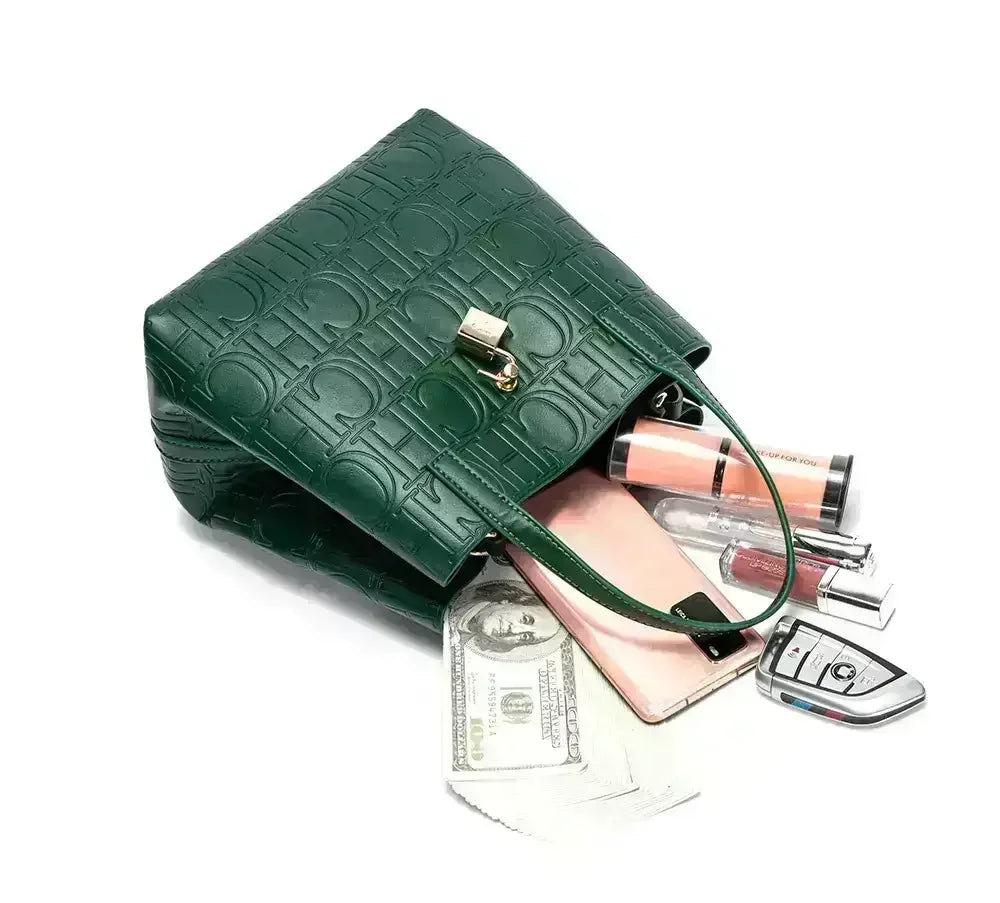 Large Capacity Handbag Luxury Brand Temperament Letter Print with Lock Design 2025 Trendy Women's Crossbody Bag