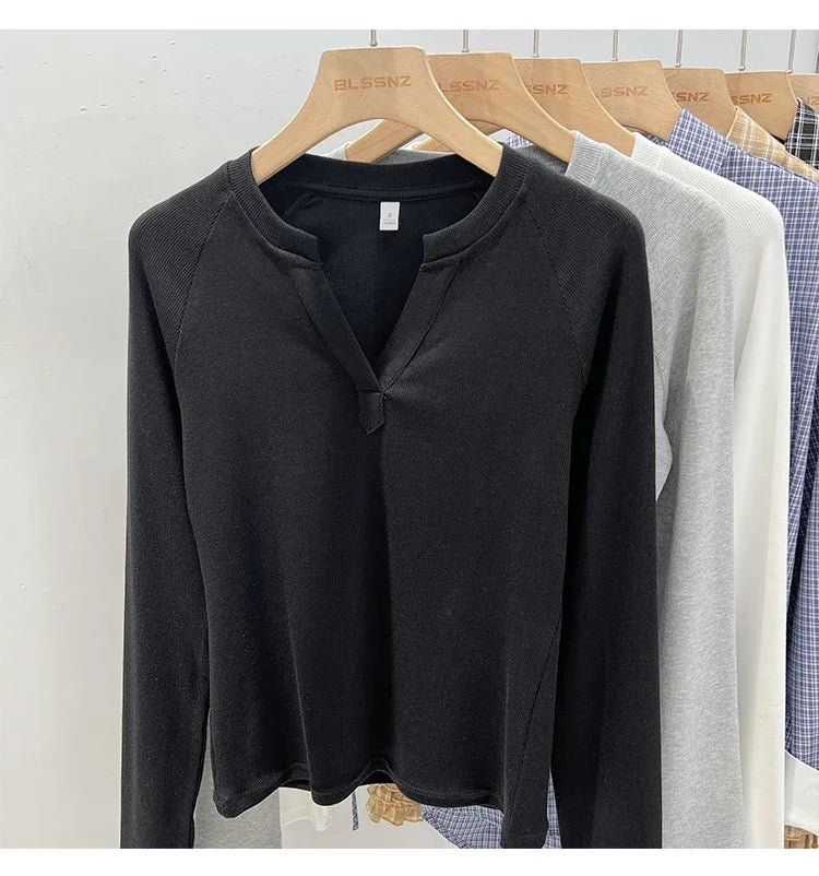 2026 Women's Basic Style Slim Fit V-Neck Long Sleeve T-Shirt Korean Style Versatile Simple Base Layer Top Casual Tee for Women