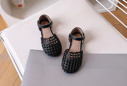 2026 Novel Roman Sandals for Little Girls Side Butterfly-knot Princess Weave Sandals Soft Breathable Hollow Shoes Child Girl