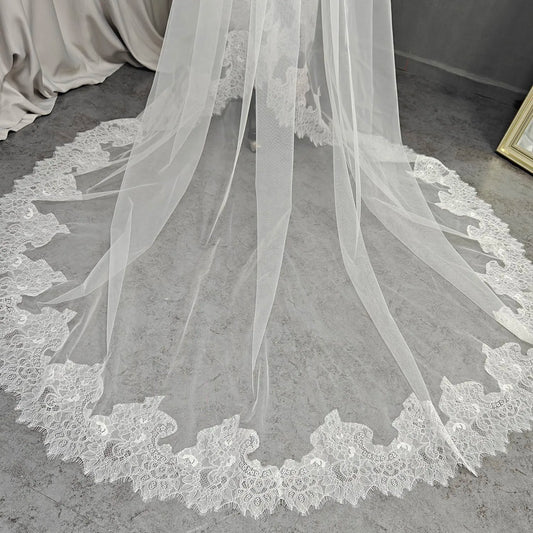 Customized Elegant Eyelash Lace Edge 2 Layers Wedding Veil with Blusher 2.5m/3m/3.5m Long Bridal Veil Wedding Accessories
