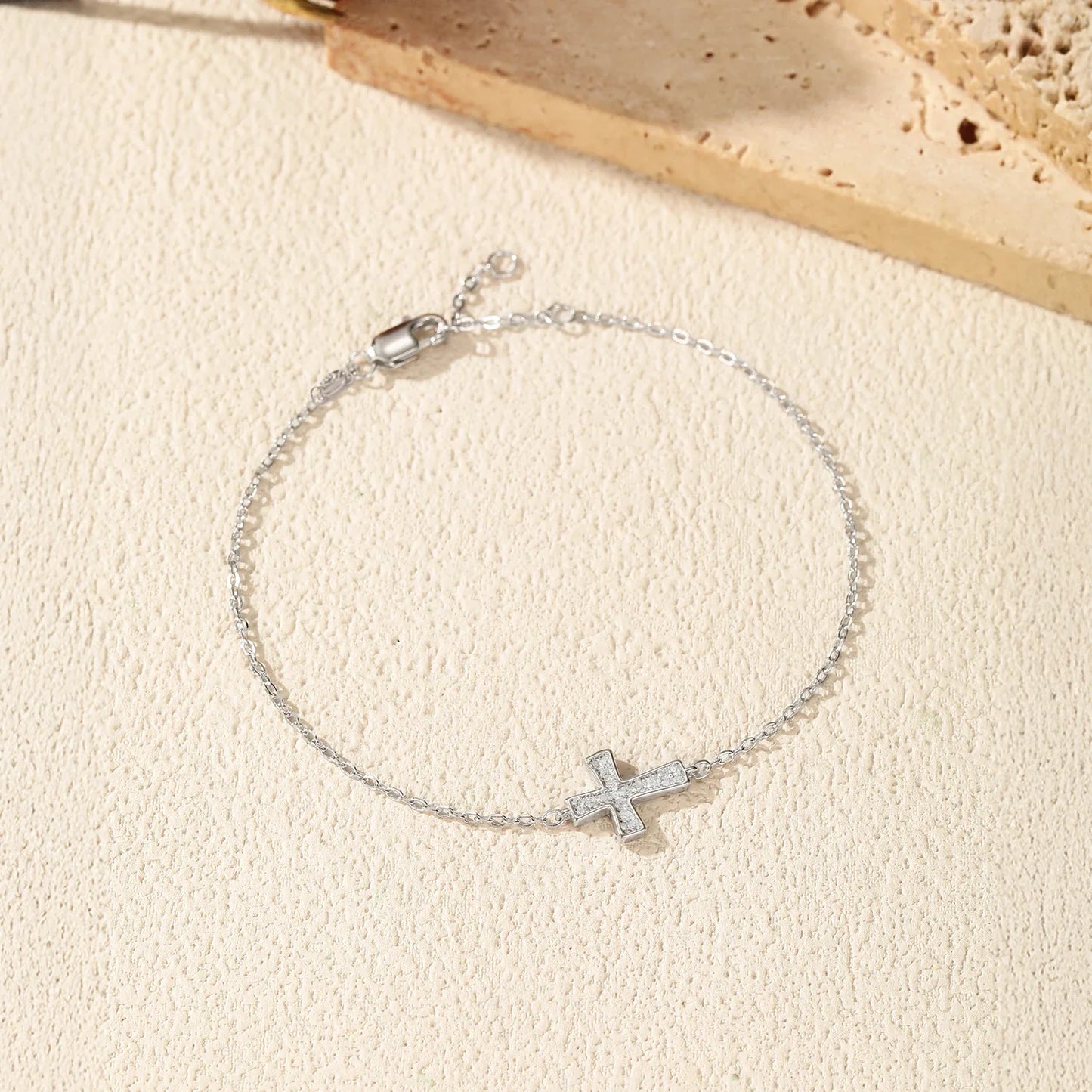 D Color VVS1 Sparkling Moissanite 925 Sterling Silver Classic Simple Cross Link Chain Bracelet For Women OL Fine Jewelry
