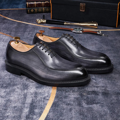 Elegant genuine leather British style toe shoes, men's shoes with carved red soles, business shoes, men's formal wedding dresses