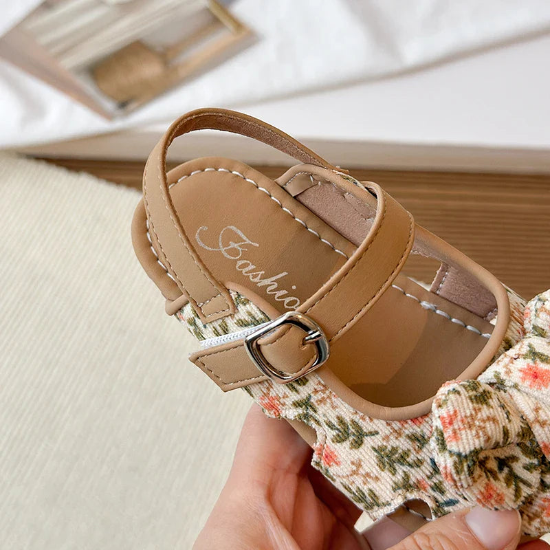 Summer Baby Girls Sandals Children Floral Bow Princess Shoes Soft Non Slip Toddler Kids Beach Shoes Comfortable Infant Sandals