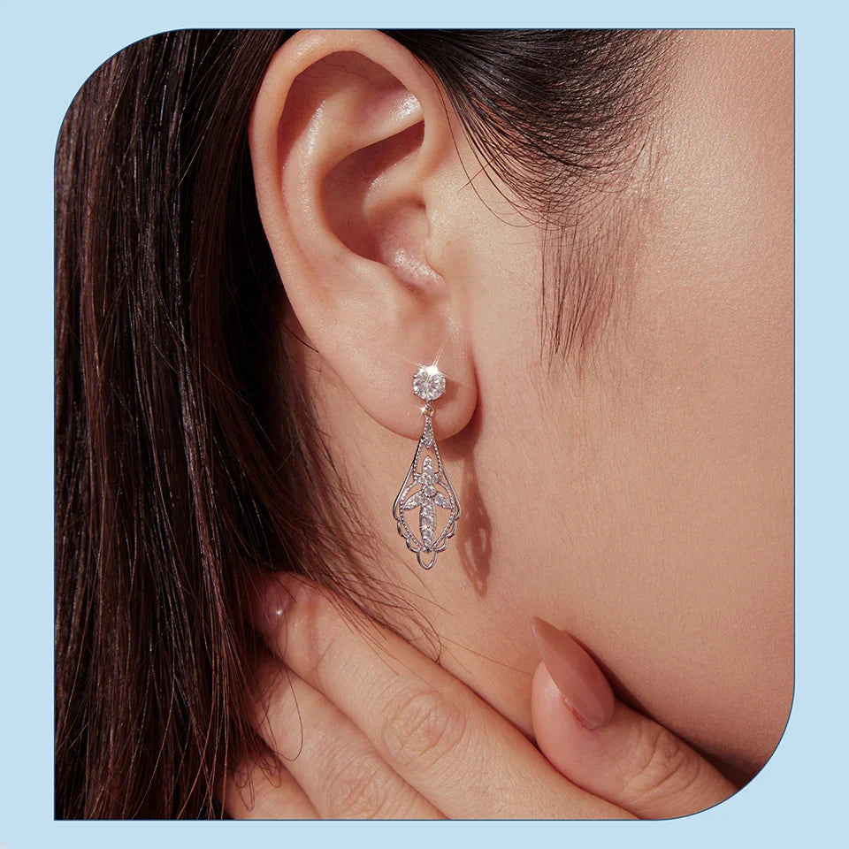 Each 0.5CT Classic Moissanite Earrings 925 Sterling Silver Carved Hoop Earrings for Women Wedding Fine Jewelry
