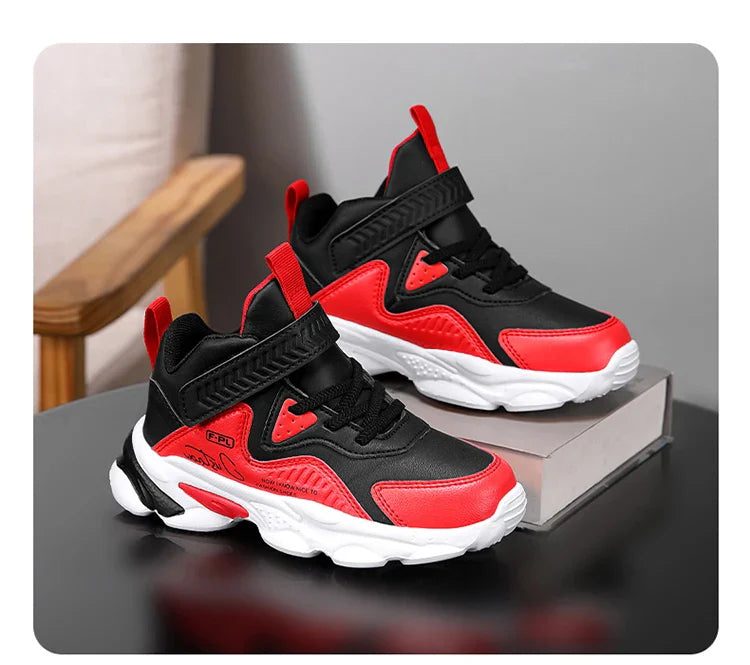 A pair of children's four-season leather upper high-top sports shoes, wear-resistant casual shoes, size 28-38，YX-024