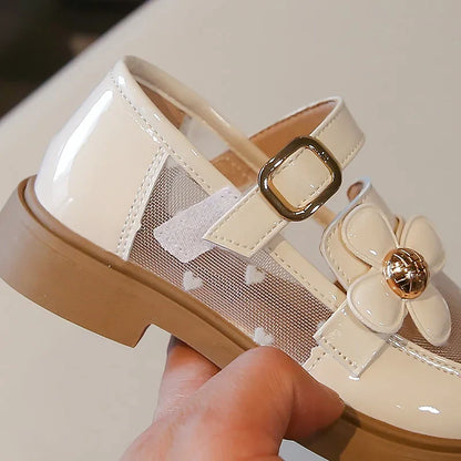 Toddler Girls Elegant Glossy Mesh Mary Jane Flats Flower Buckle Strap Heart Pattern Chunky Sole Comfortable Party School Shoes