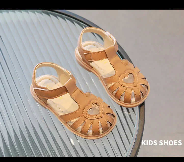 Children Summer Sandals Girls Roman Style Beach Shoes Baby Girls Hook Loop Flats Kids Gladiator Sandals Size 21-30