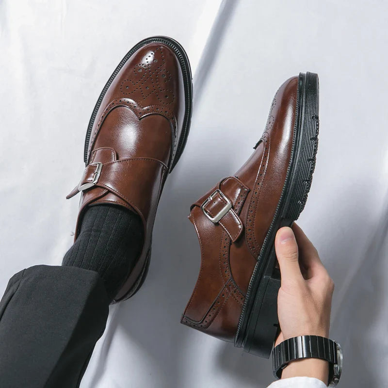 Fashion Formal Wedding Shoes Men Trend Casual Business Leather Shoes For Men High Quality Social Brogues Leather Shoes Male