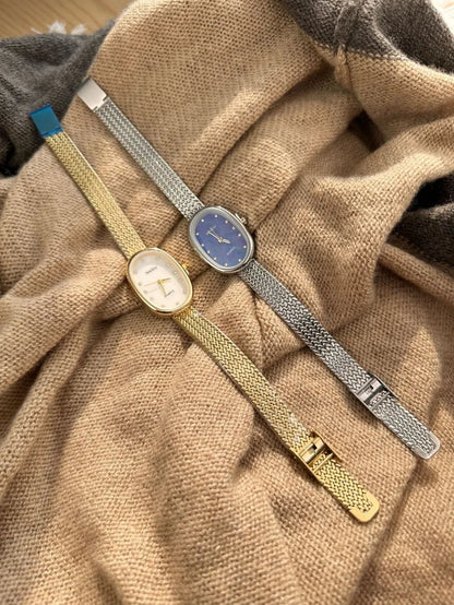 New Brand Quartz Watch for Women Luxury Gift Oval Dial Rhinestone Watch Adjustable Stainless Steel Strap Wristwatches Wholesale