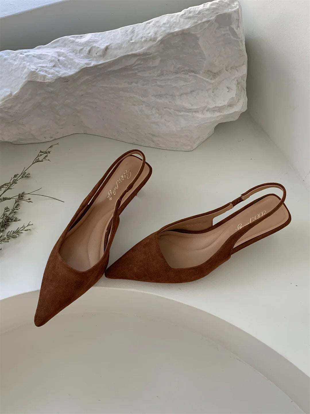 Women Sandals Pointed Toe Elegant Low-heel Shoes Summer Fashion Slingback Woman Mules Shoes Pumps Dress Shoes