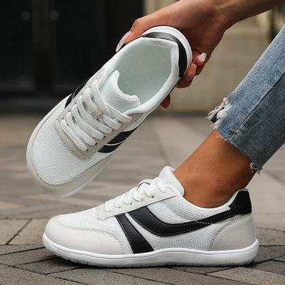 Minimalist Barefoot Shoes for Women Casual Versatile Soft Sole Wide Last Shoes Summer Breathable Comfortable Barefoot Sneakers