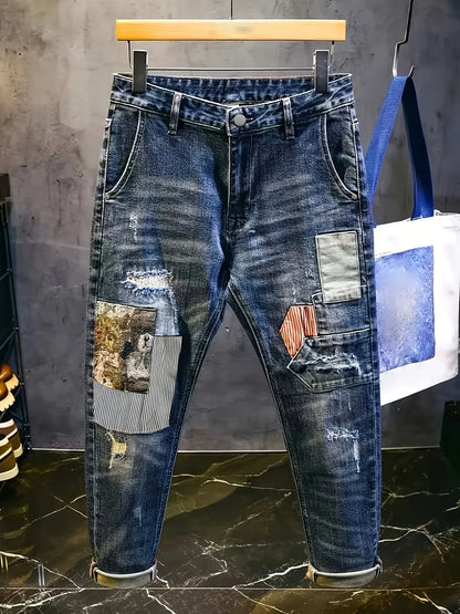 Calça Jeans Masculina Rasgada com Aplique de Urso e Detalhes de Strass, Modelo Retrô Solto Clássico, Marca Tendência Streetwear