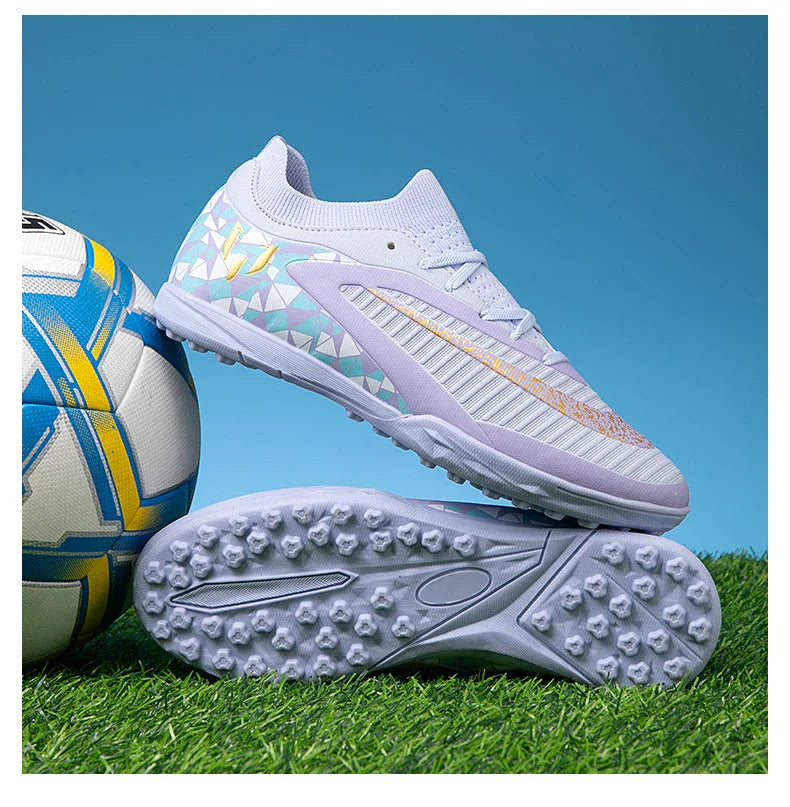 New Kid Match Boys Soccer Shoes Comfortable Outdoor Match Professional Football Boots Sneakers Non-Slip Sports Shoes Unisex