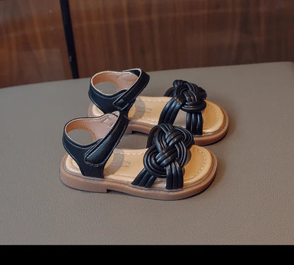 Children Fashion Girls Sandals Casual Weave Breatheable 2023 New Summer Beach Shoes Princess Flats Hook & Loop Chic Kids Korean