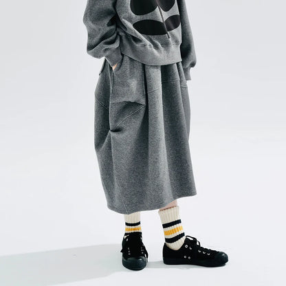 Autumn 2023 new original design Air layer pinched grey skirt loose 234284