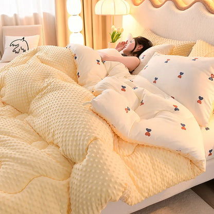 Microfiber is thickened by 3D beanie velvet to protect the warm winter blanket by single double fall and winter