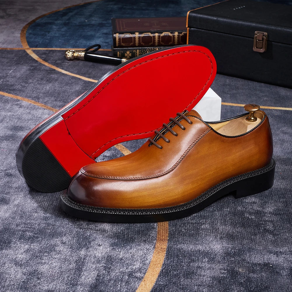 Elegant genuine leather British style toe shoes, men's shoes with carved red soles, business shoes, men's formal wedding dresses