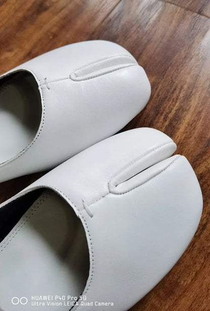Fashion Women's Shoes New High Quality Leather Split Toe Mary Jane Shoes Comfortable Low Heel Women Shoes Lolita