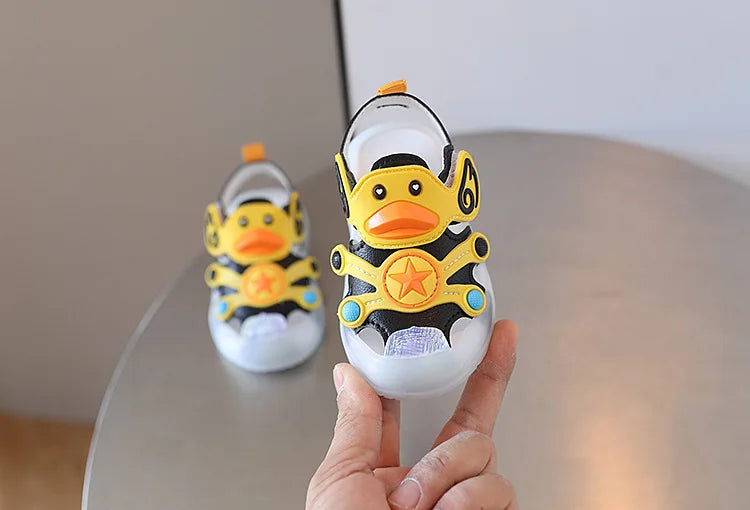 LED Light Baby Shoes 2023 Summer 0-3 Year Old Boys/girl Headband Anti Kick Sandals with Soft Soles Baby Toddler Soles Beach Shoe