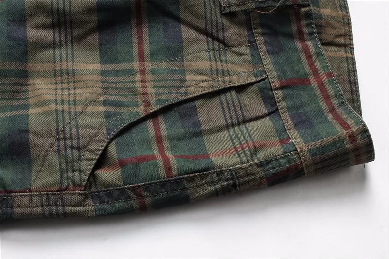 2025 Summer Men Shorts Fashion Plaid Beach Shorts Mens Casual Shorts Military Short Pants Male Bermuda Cargo Overalls No belt