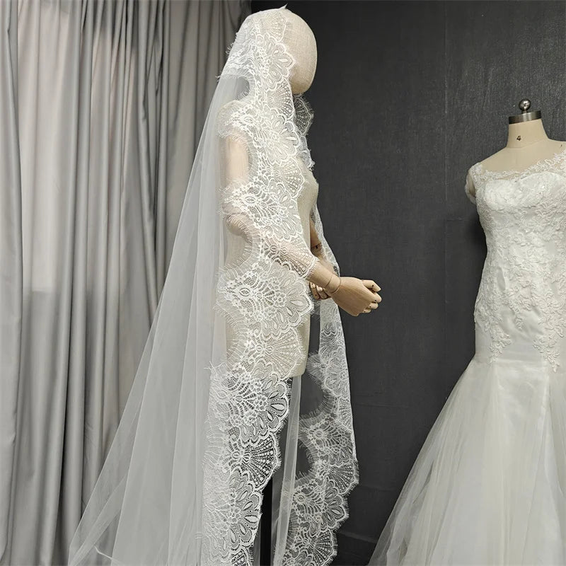 Customized Mantilla Veil with Wide Eyelash Lace, Ivory Chantilly Lace Wedding Veil with Hidden Comb, 2.5m/3m/3.5m/4m Long Veil