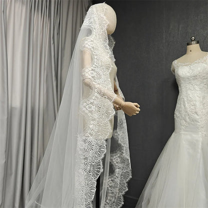 Customized Mantilla Veil with Wide Eyelash Lace, Ivory Chantilly Lace Wedding Veil with Hidden Comb, 2.5m/3m/3.5m/4m Long Veil