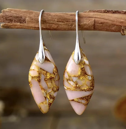 Luxury Freshwater Pearl Shell Stud Dangle Woman Wedding Holiday Earrings Designer Aesthetic Elegant Jewelry Gifts Bijoux